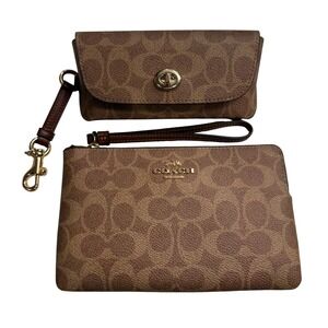 Coach Signature Canvas Brown/Tan‎ Print Wristlet and Sunglass Case